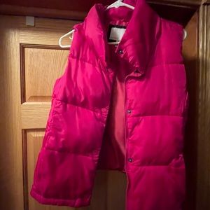 Old Navy - Bright Pink - XS Puffer Vest